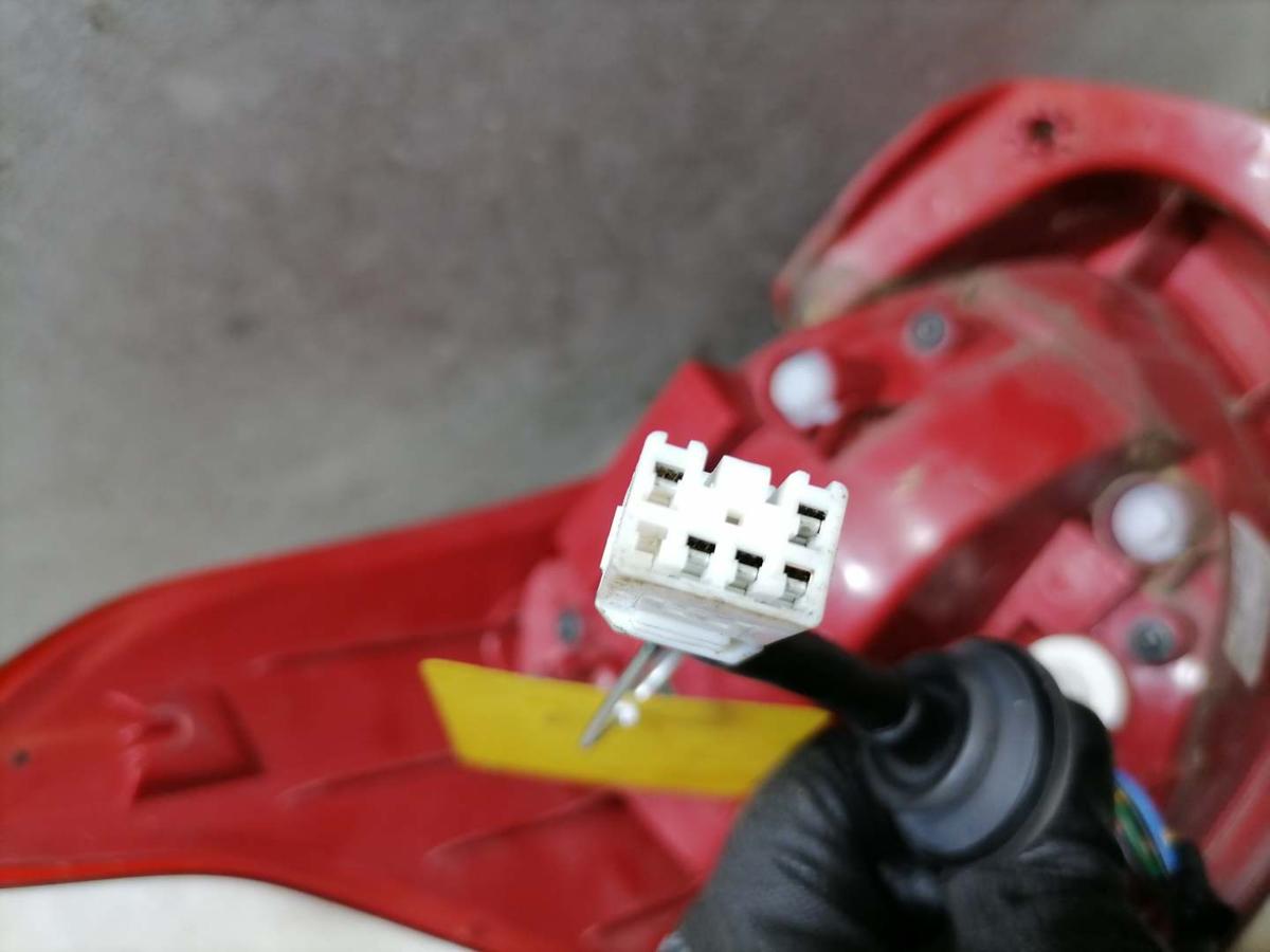 Hyundai I10 IA original R&uuml;cklicht R&uuml;ckleuchte Schlussleuchte rechts Bj.2016